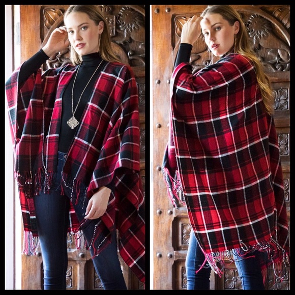 CLEARANCE-FIRM‼️Wrap Me Up Ruana-Red/Black Plaid - Picture 4 of 5